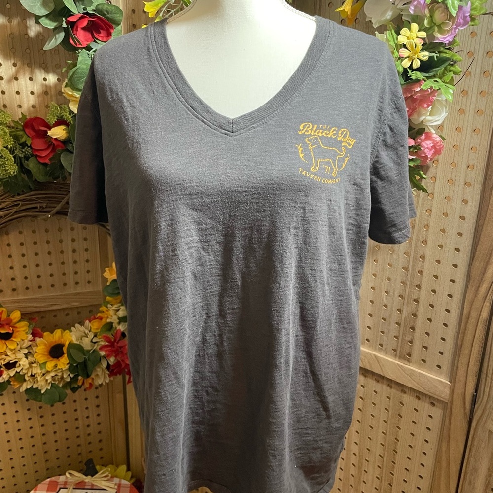 Black Dog Off-Black V-Neck T-Shirt